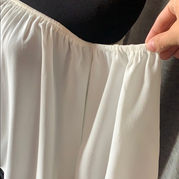 Off the shoulder white top - Picture 2 of 4